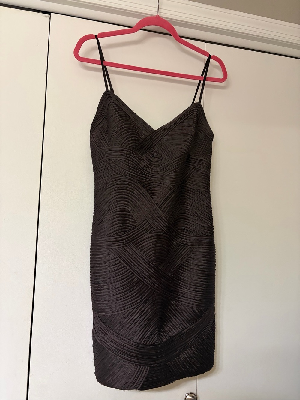 Sue Wong Black Textured Spaghetti-Strap Mini Dress